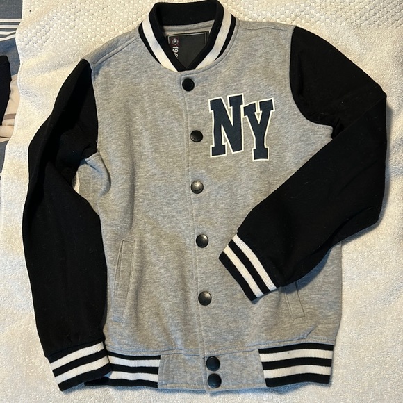 Light Jacket - Picture 1 of 4